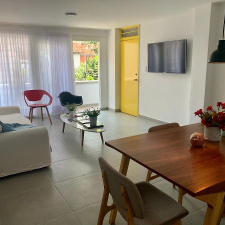 Charming Apartment In Downtown - Home Aris 301 Medellin Bagian luar foto