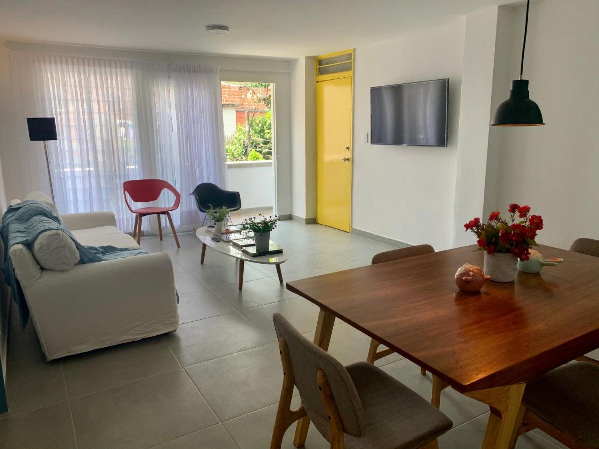 Charming Apartment In Downtown - Home Aris 301 Medellin Bagian luar foto