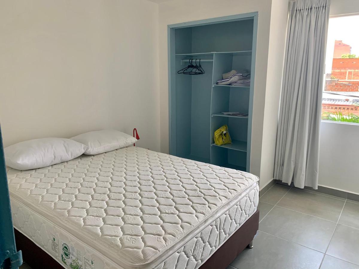 Charming Apartment In Downtown - Home Aris 301 Medellin Bagian luar foto