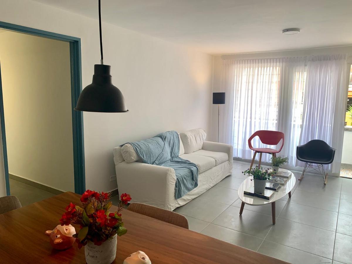 Charming Apartment In Downtown - Home Aris 301 Medellin Bagian luar foto